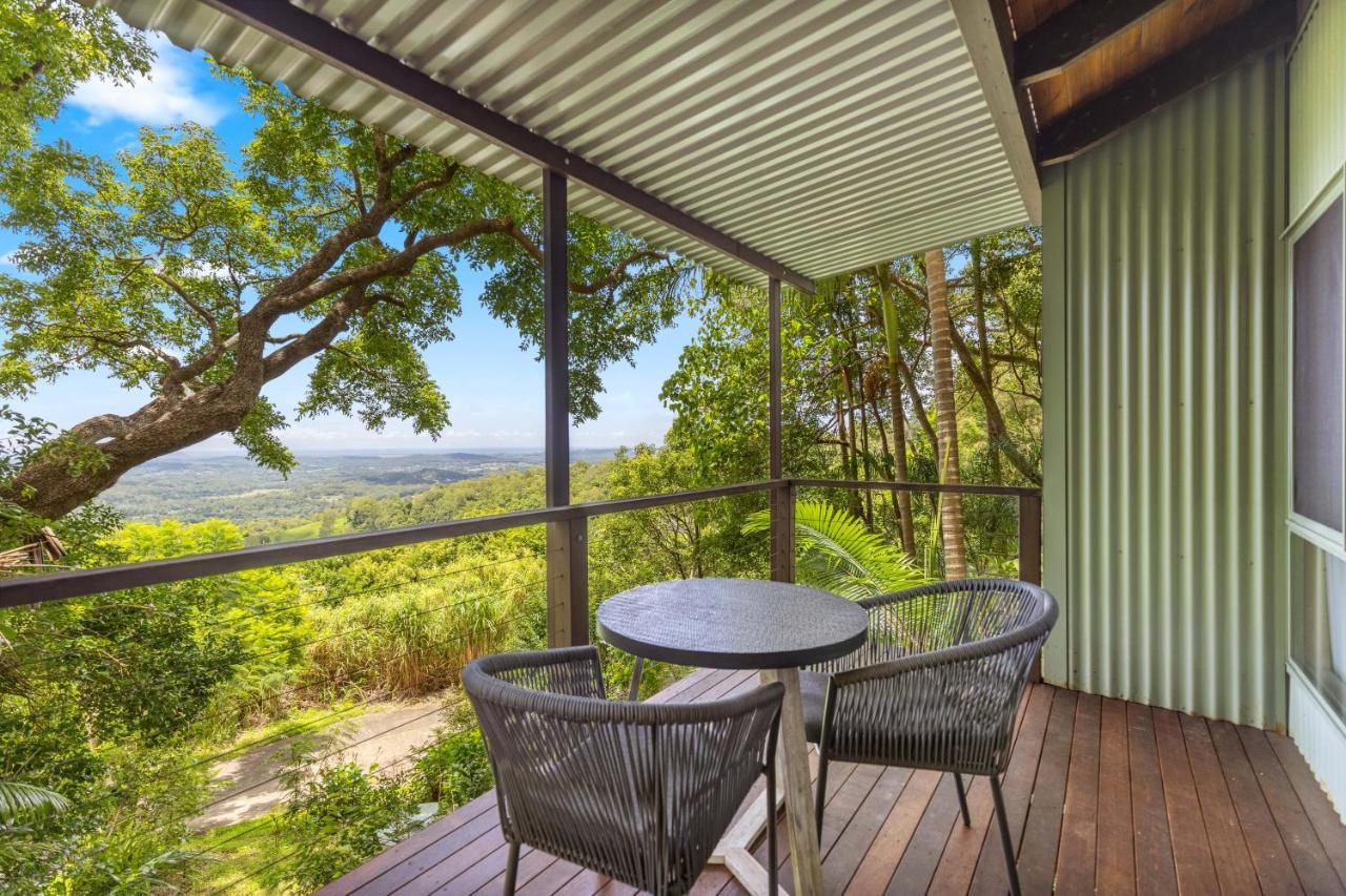 Treetops Seaview Montville Exterior foto
