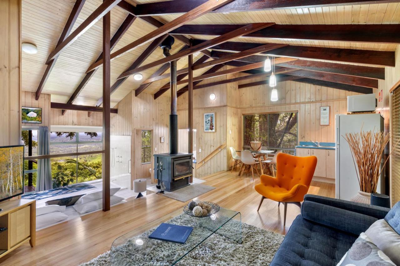 Treetops Seaview Montville Exterior foto